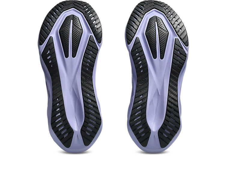 Asics Women's Novablast 5