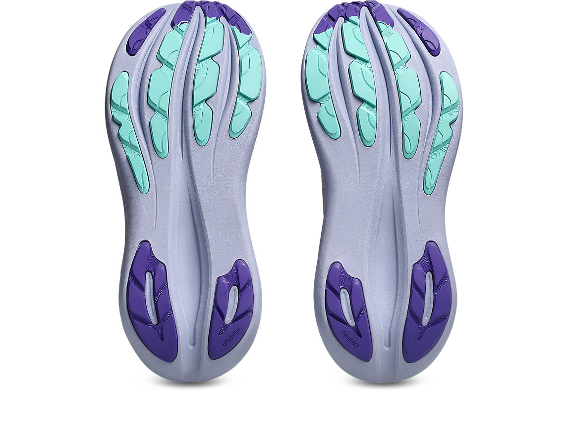 Asics Women's Nimbus 28 TR Running Shoes