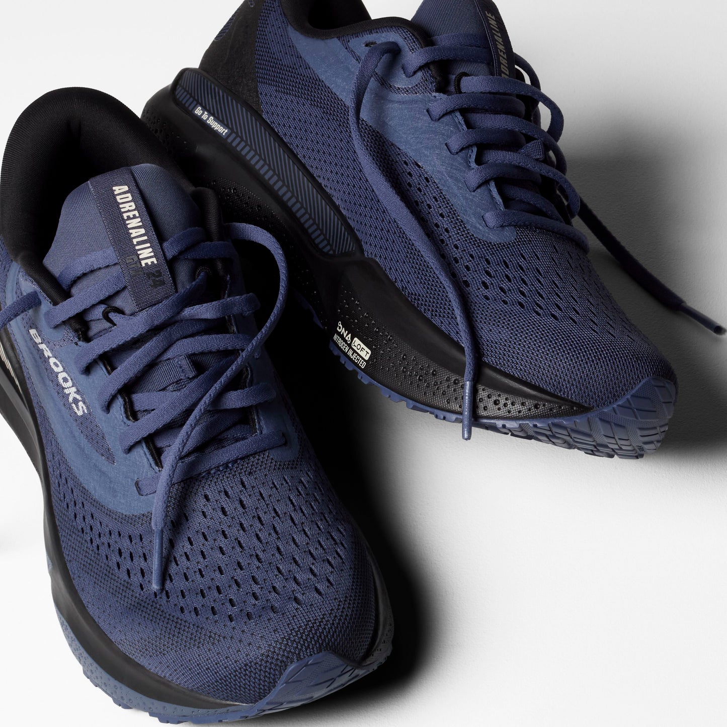 Brooks Women's Adrenaline GTS 24 GTX