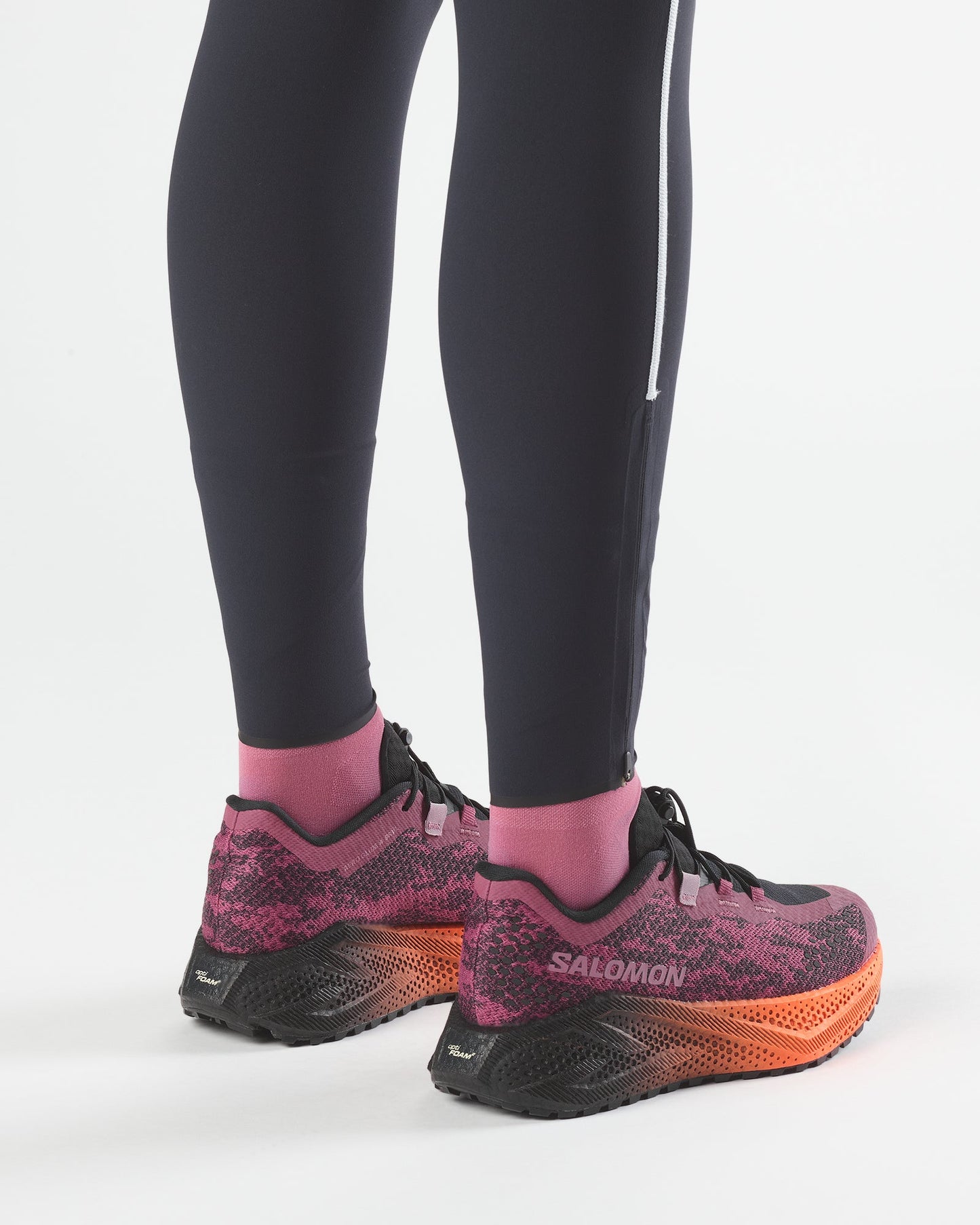 Salomon Women's Aero Glide 4 GRVL Running Shoes