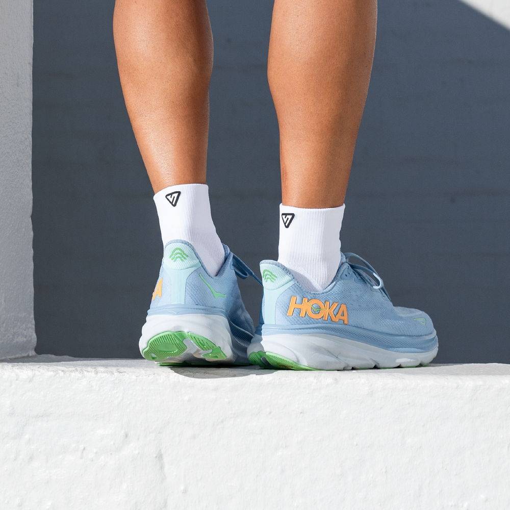 Versus White Quarter Running Socks